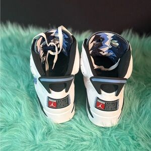 Air Jordan 6 Retro “Unc” Men’s Sneakers